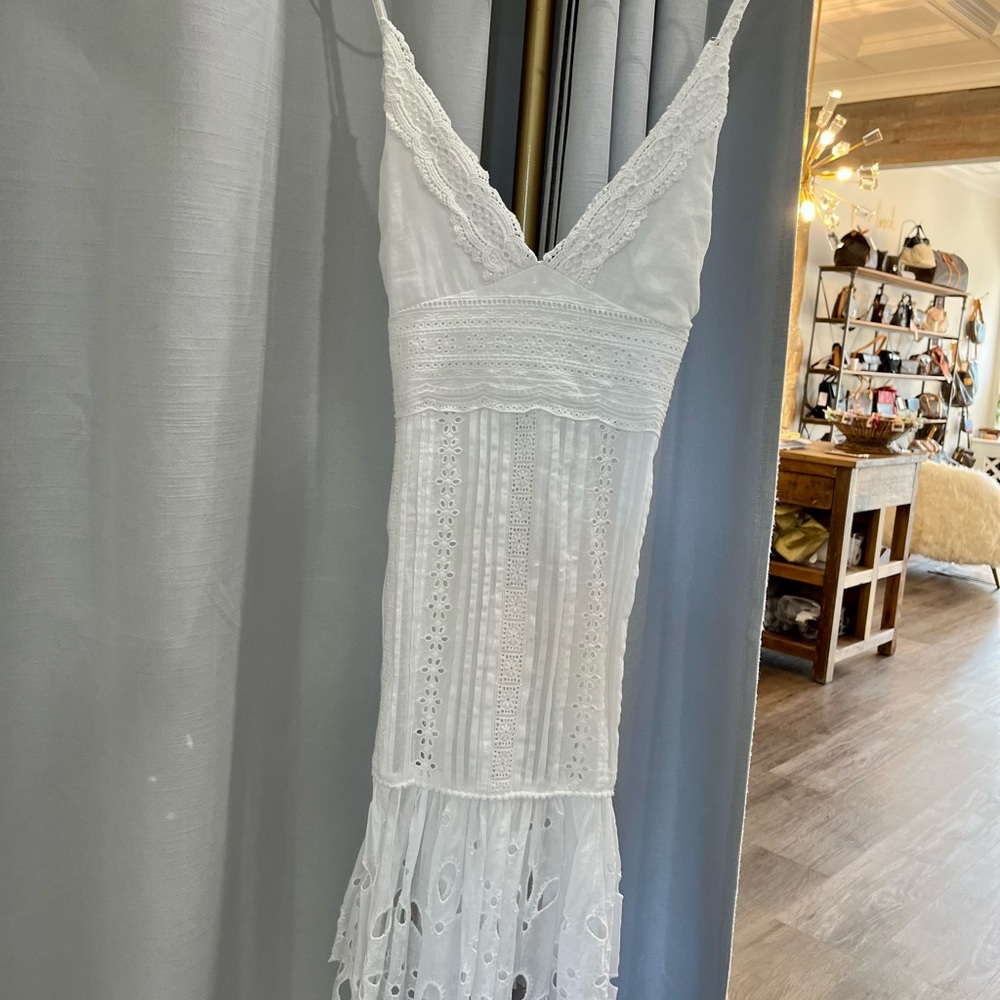 NWT Women’s Florabella White mini dress